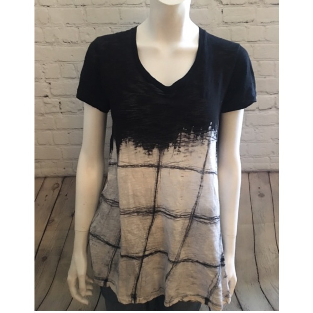 Gilda midani Tee